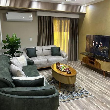 Skyline Luxury Suites 5 Mins From Cairo Airport 외부 사진