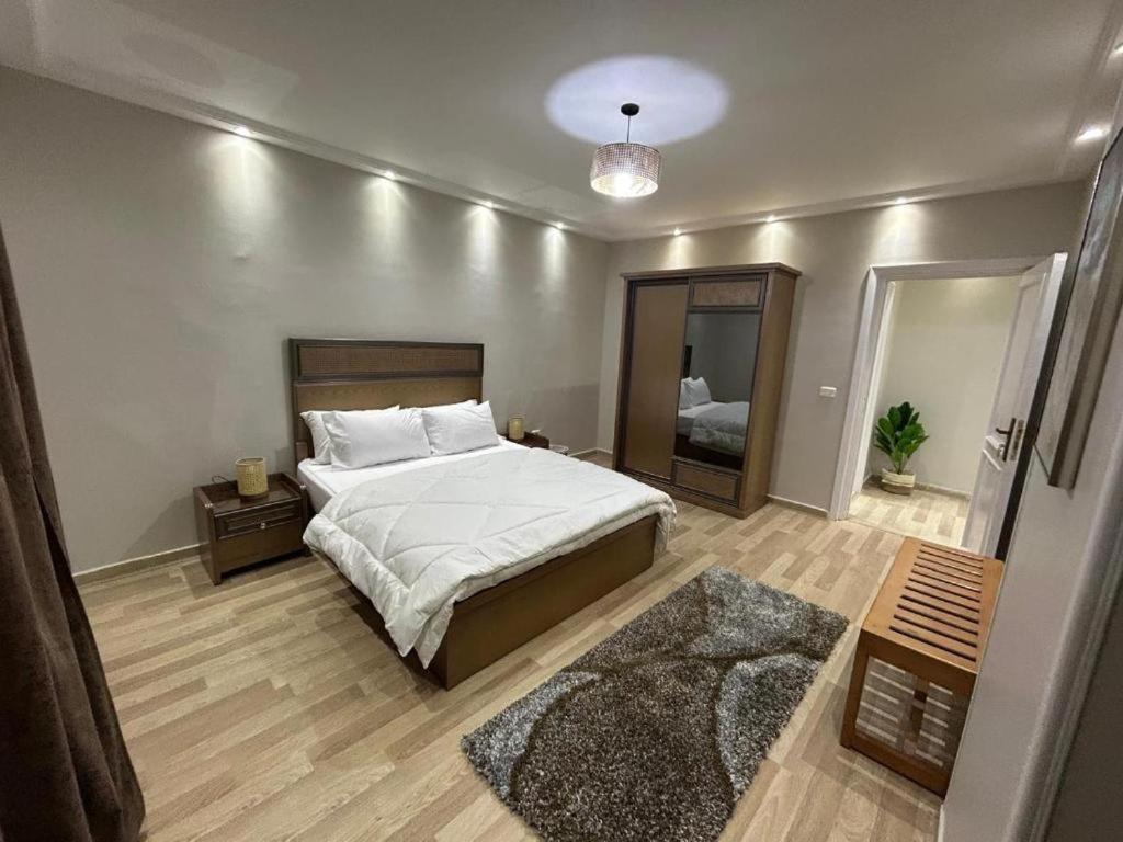 Skyline Luxury Suites 5 Mins From Cairo Airport 외부 사진